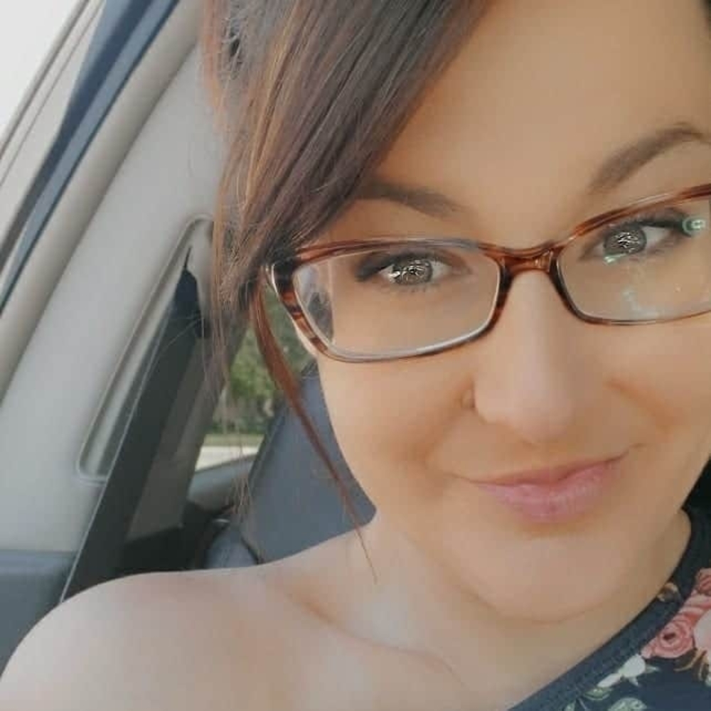 Meet your Posher, Kaytlyn